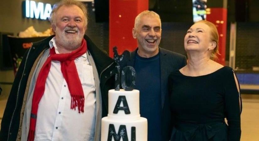 Váratlan fordulat A mi kis falunkban - Többen is kiálltak a sorozatért