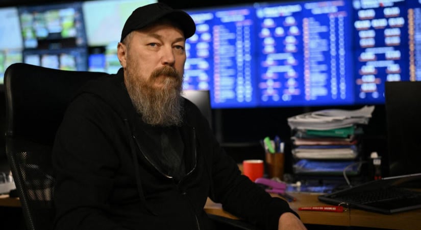 Vérdíjat tűztek ki Robert Brovdi fejére az oroszok