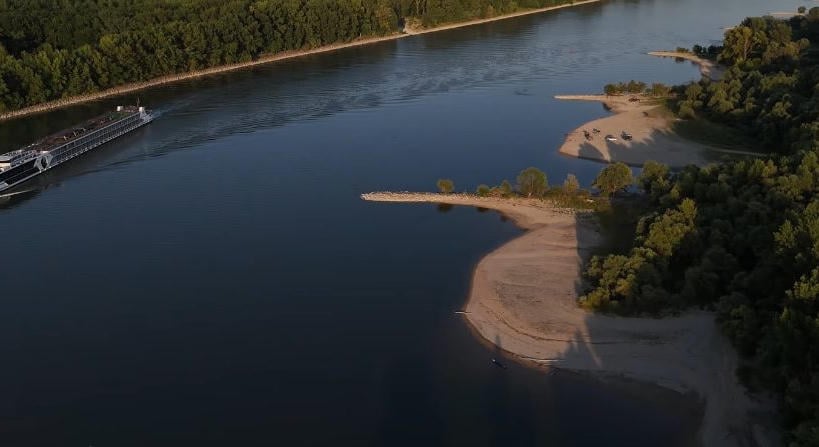 Az apadó Duna páratlan leletet dobott ki magából, ilyet még a győri szakemberek sem láttak