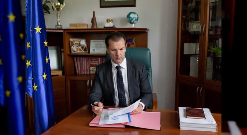 Szaniszló Sándor: Új bérlakásokat építenek fiatal pároknak az Üllői úton