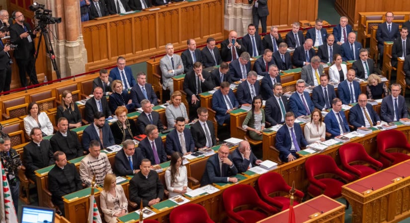 „Abszolút Tisza-báb” - Nem vesz részt a Fidesz az államfőválasztáson
