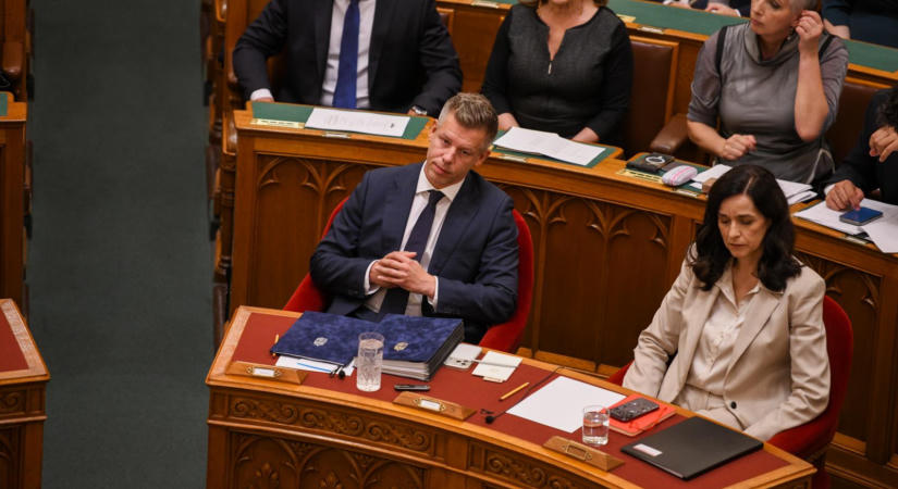 A Mi Hazánk, a KDNP és a Fidesz frakcióvezetői szerint az energiaválságot a magyar emberek oldották meg, nem a három hónapja működő kormány