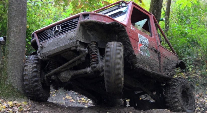 Zene, sár és hatalmas gépcsodák – készülj, mert újra itt van a Beremend Off-Road!