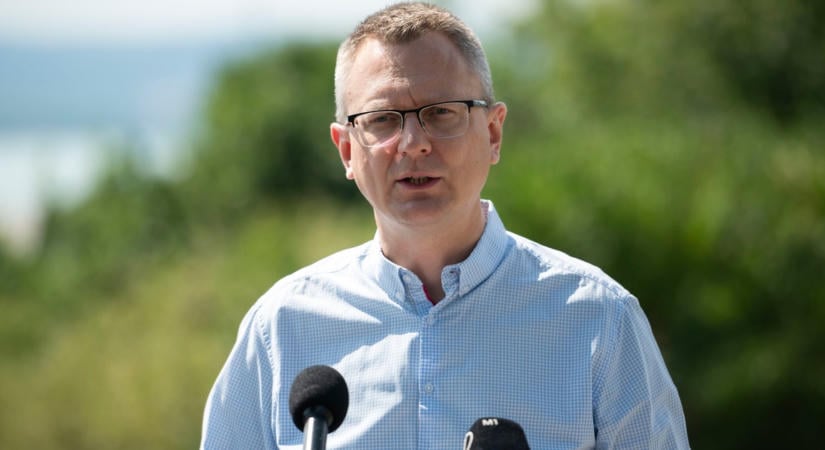 "Magyar Péter a gender-világ ünnepelt hőse lett" - bejelentést tett a Fidesz és a KDNP