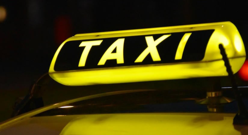 25 ezer önvezető taxival árasztaná el Európát a Lucid és a Bolt