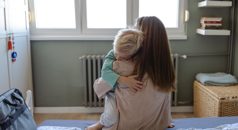 Biológiai óra, külföldi klinikák és a genetika mítosza: így vállalnak gyermeket az egyedülálló nők