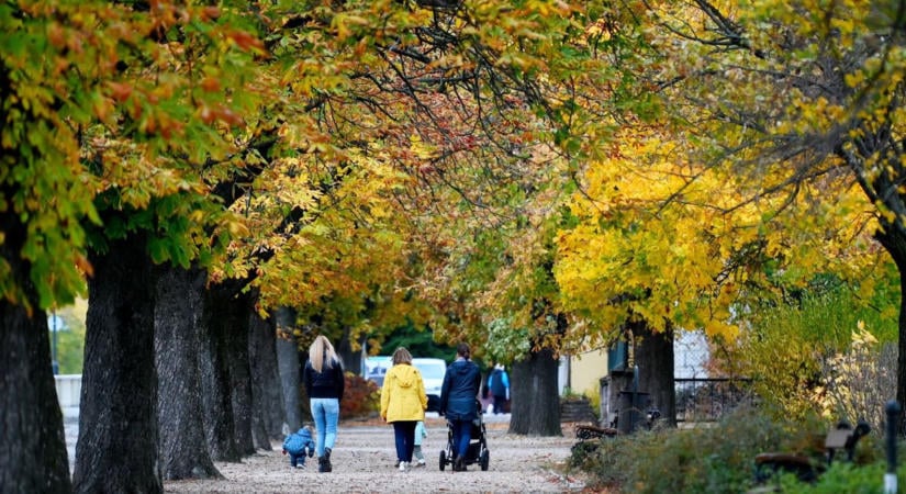 Eső már nem várható, de csípős és szürke őszi idővel vágunk neki a hétfőnek