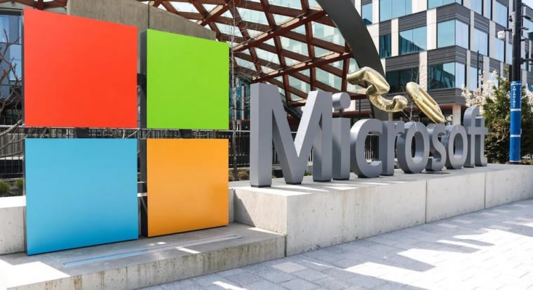 60 000 alkalmazottat próbál rávenni a Microsoft az önkéntes távozásra