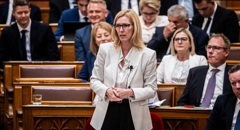 Magyar Péter jelentést kér az igazságügyi minisztertől, elkaszálhatják az SZTFH-t
