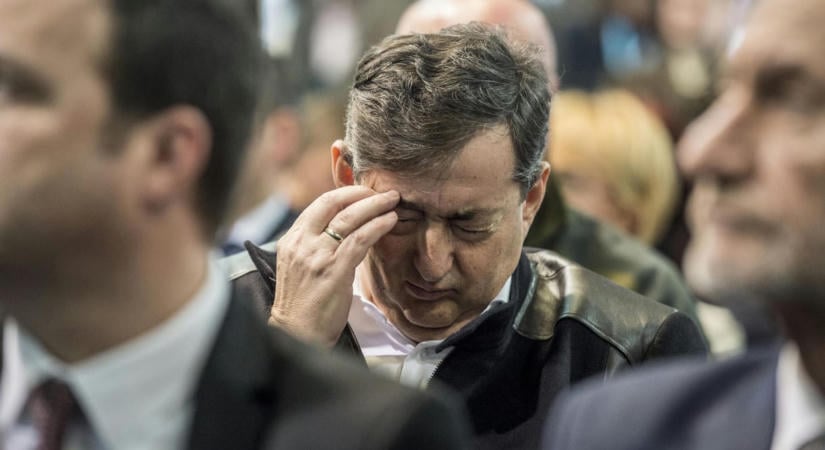 Magyar Péter szerint véget vetnek a Mészáros-Szijj-féle autópálya-koncessziónak