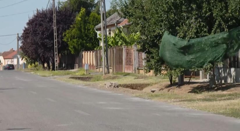 Otthona előtt gázoltak el egy hároméves pusztadobosi kislányt