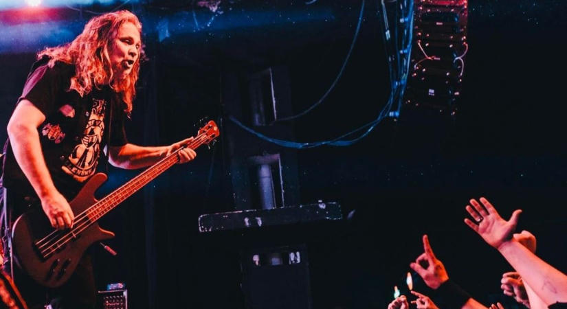 Visszatér Gőbl Gábor: egy év után ismét színpadra áll a Moby Dick egykori gitárosa