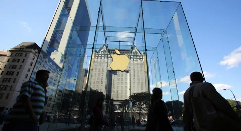 Októberben másodszor is bemutatót tart az Apple