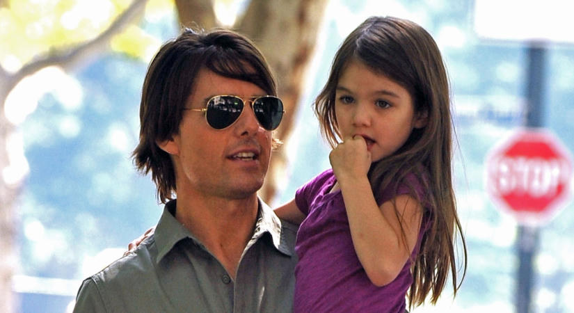 Katie Holmes és Tom Cruise lánya hivatalosan is nevet váltott: most már így hívják Suri Cruise-t