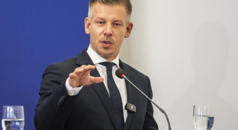 Magyar Péter: A NAV akár húsz évre visszamenőleg is vizsgálhatja a politikusok vagyonosodását