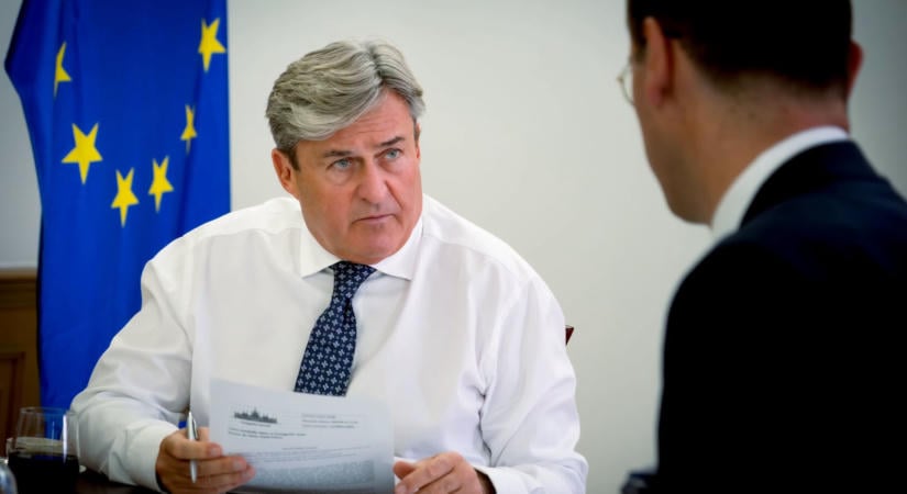 Kapitány István feljelentést tett a Kisfaludy szállodafejlesztési program miatt
