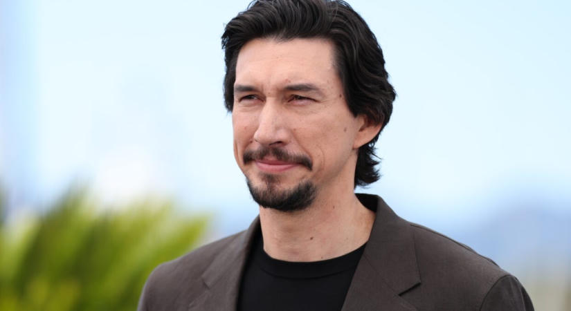 Adam Driver éveken át kosarazta ki a Marvelt, de most végre beadta a derekát