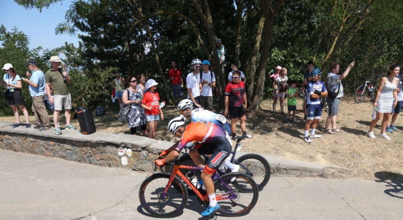 Ne lepődj meg, ha lezárásokba futsz vasárnap Bonyhádnál – minden itt van, amit erről tudni kell!