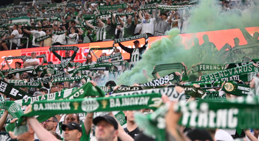Egymást heccelte a Ferencváros és az Újpest tábora – tíz év után szereztek pontot a lilák az Üllői úton