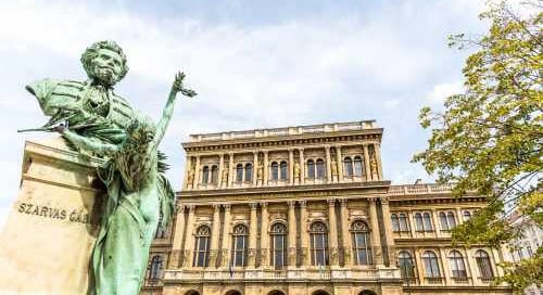 Lecserélik a HUN-REN vezetését: meg is érkezett az ajánlás az új vezető személyére