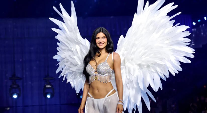 Kylie Jenner viselte a Victoria’s Secret történetének legértékesebb melltartóját - videó