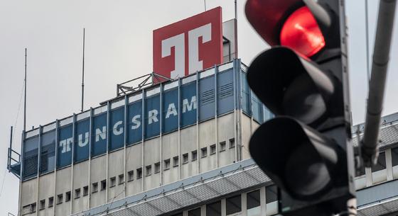 Több órán át zajlott a licitháború a Tunsgram gyár gépsoráért