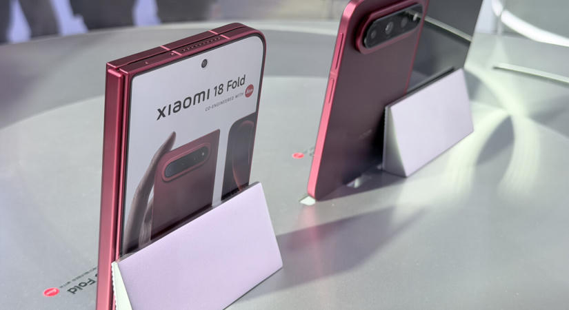 Hivatalos a széles formátumú Xiaomi 18 Fold