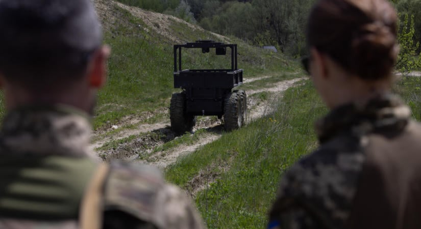 Hatalmas pofon Putyinnak: eddig nem látott fegyverekkel mértek csapást az ukránok