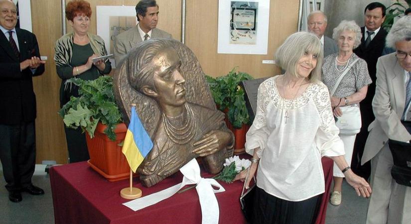 Egy ukrán hölgy II. Ramszesz udvarában