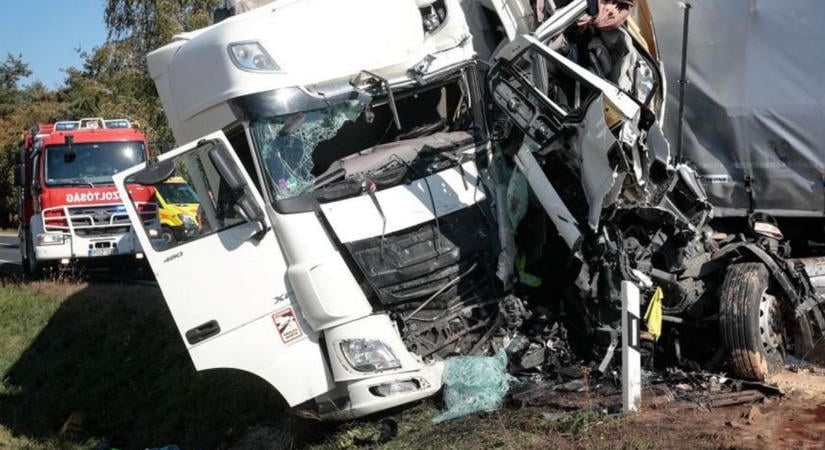 Hatalmas baleset történt Zalához közel - mentőhelikopter is érkezett a helyszínre