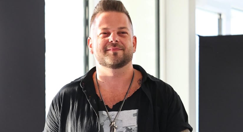 "Közös utunk a végéhez ért" - Zenekar nélkül maradt a Megasztár győztese? 12 év után hagyta ott a bandát