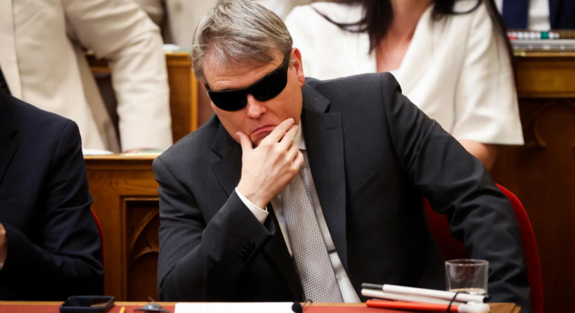 Továbbra is demonstrációra készül a szociális szféra