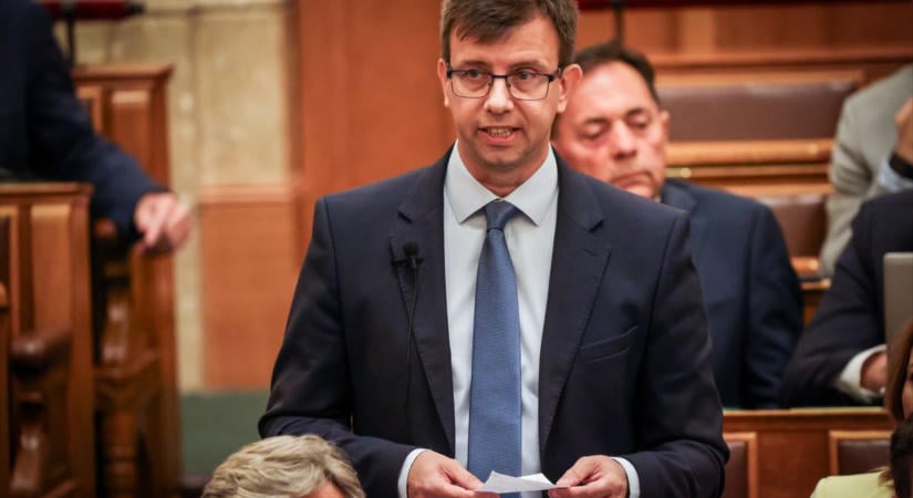 A Fidesz képviselői nem vesznek részt Baka András napirend előtti felszólalásán