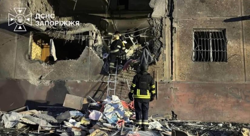 Már 11 halottja van a Zaporizzsja elleni orosz támadásnak, három gyermek is meghalt