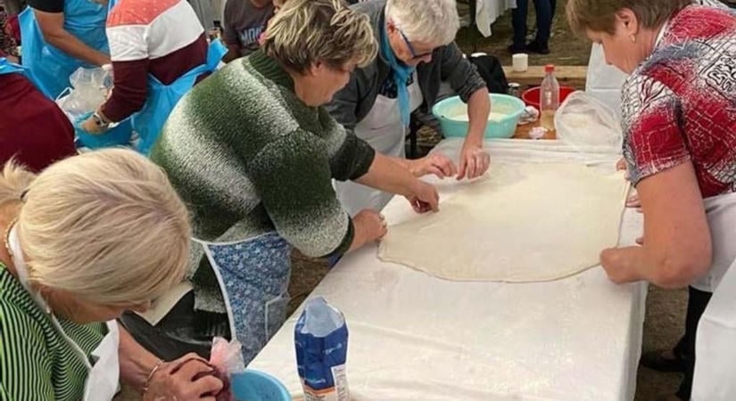 Vadonatúj helyszínen, megújult formában rajtolt és vár a Nagymányoki Búcsú és Strudel Fesztivál