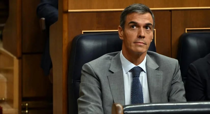 Előre menekülne a spanyol kormányfő