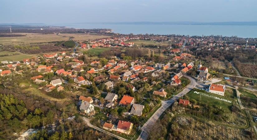 Október 23: ünnepi megemlékezés 2026 Zánka