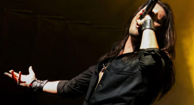 Tizenegy évesen megnyerte a Junior Eurovíziót, most a Judas Priest előtt énekel Budapesten