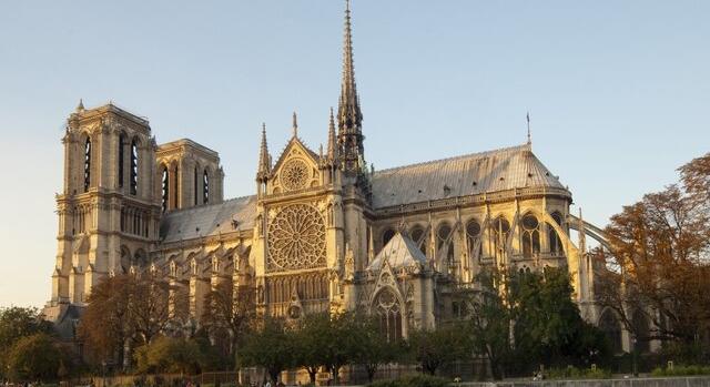 170 év után restaurálják a Notre-Dame nyugati rózsaablakát