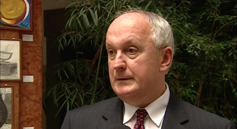 Elemző: Baka András megválasztása a nemzetegység visszalépése és arculcsapása