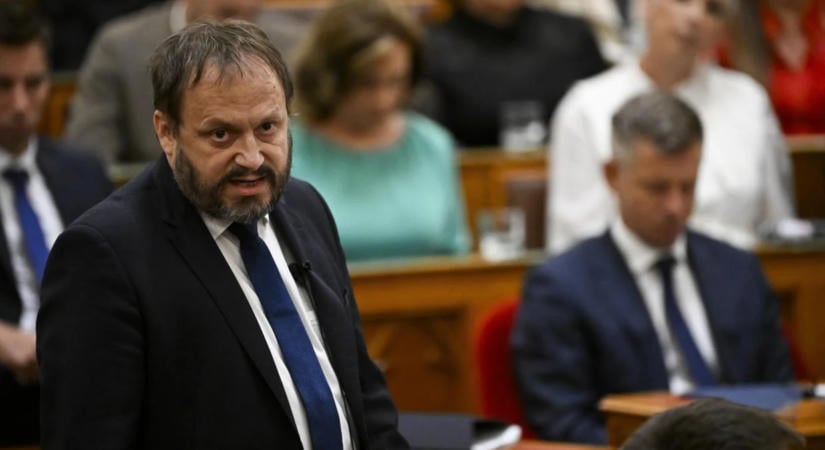 Leállította a Mandiner állami finanszírozását a pénzügyminiszter