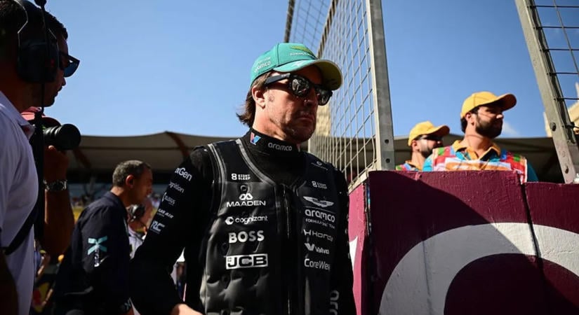 F1: Alonso jövőre is versenyez az Aston Martinnál