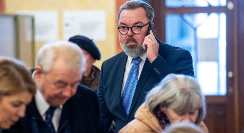„Elég volt a képmutatásból!” – az Irodalmi Szakszervezetnek nem tetszik a NER-es kultúrpolitikusok helyezkedése