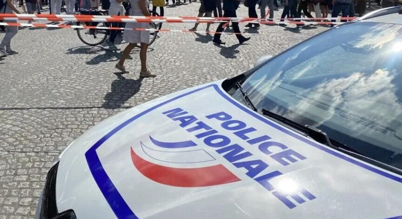 Késes támadás Párizsban: hárman megsérültek