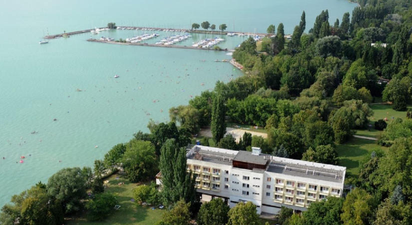 Vége a balatoni Barba-trükknek: Forsthoffer Ágnes üzent a kiváltságosoknak