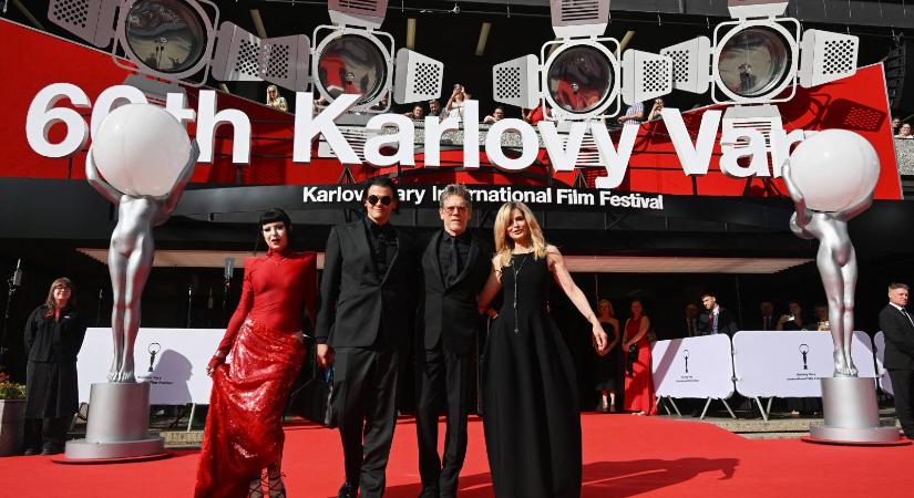 Kevin Bacon a Népszavának: Nem voltunk biztosak benne, hogy megöljük-e a filmkritikust