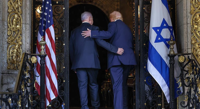 Trump és Netanjahu három forgatókönyvet mérlegelt Irán ügyében
