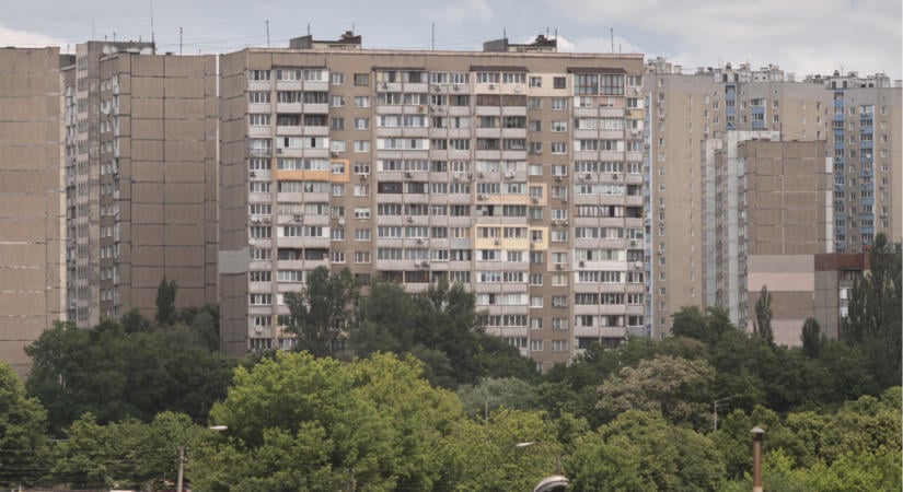 Vallott a szakértő a Tisza-kormány lakhatási programjáról: véget érhet a lakáskatasztrófa Magyarországon?