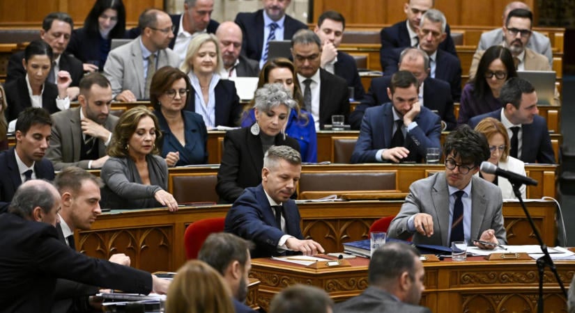 Döntött az Országgyűlés, visszaállították a kötelező orvosi kamarai tagságot