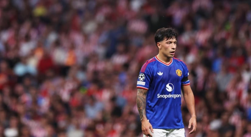 Az elbukott BL-rangadó után a vezetőséget kritizálta a Manchester United világbajnok védője